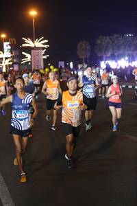BIB: 40577, 23099
                            <button type="button" onclick="openModal(23185324)" class="btn btn-primary btn-sm float-right btn-popup" data-toggle="modal" data-target=".modal-high-quality">
                        <i class="fas fa-shopping-cart"></i> Add to Cart
                    </button>
                                            <button type="button" onclick="isThisMe(23185324, true)" class="btn btn-success btn-sm float-right btn-popup btn-isme hidden" data-toggle="tooltip" data-placement="bottom" title="นี่คือรูปของคุณใช่ไหม คลิกที่นี่เพื่อเอาเข้าอัลบั้ม">
                        <i class="fas fa-plus"></i> Add to album
                    </button>
                    <button type="button" onclick="isThisMe(23185324, false)" class="btn btn-warning btn-sm float-right btn-popup btn-isnotme hidden">
                        <i class="fas fa-ban"></i> Remove from album
                    </button>